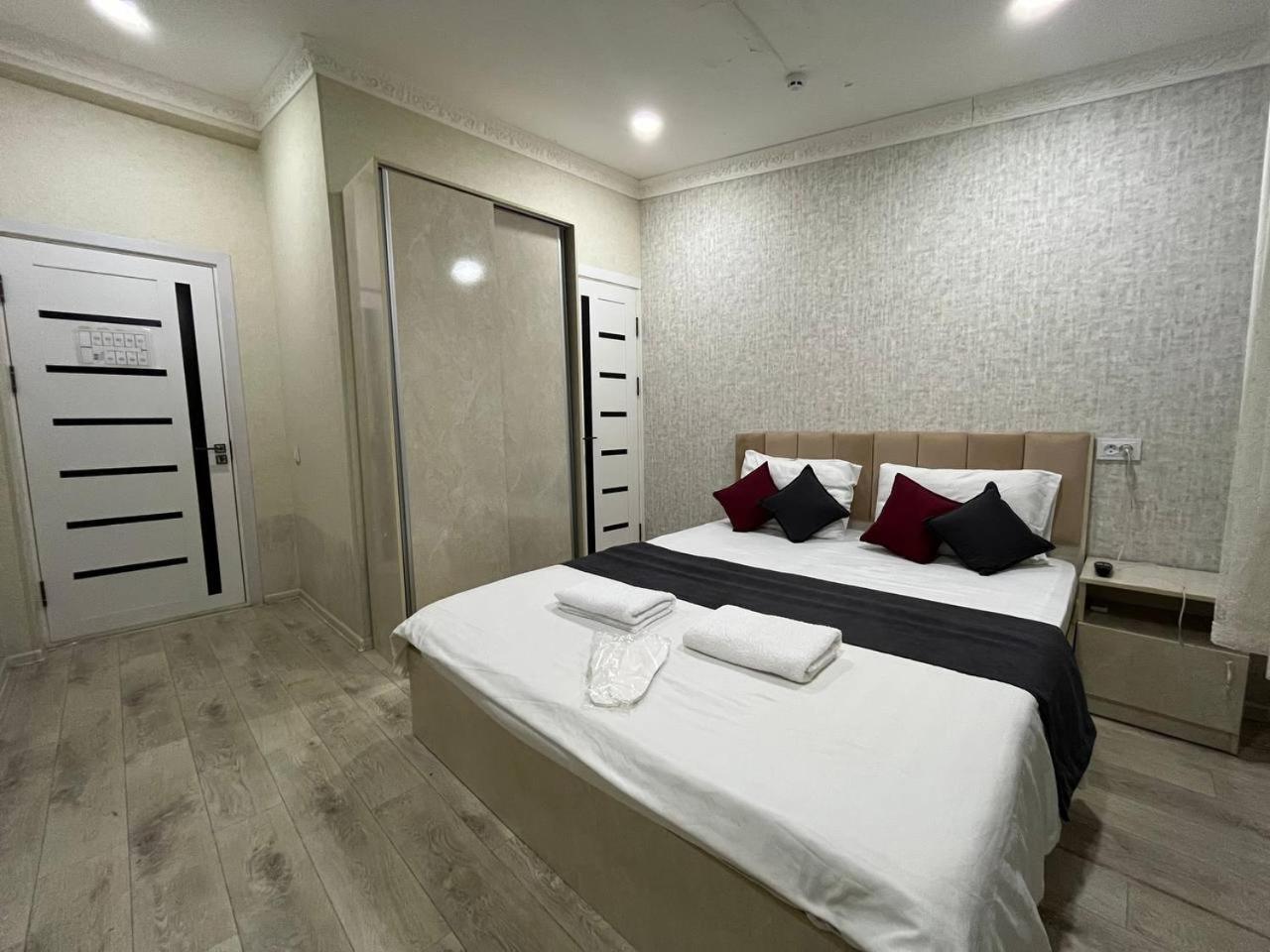 טשקנט Fenix Hotel מראה חיצוני תמונה