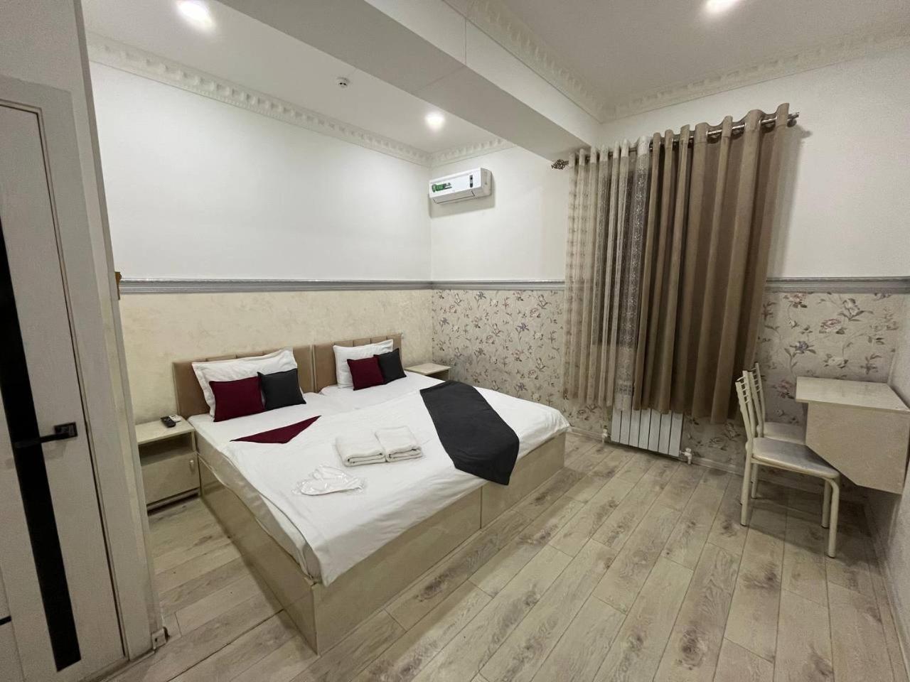 טשקנט Fenix Hotel מראה חיצוני תמונה
