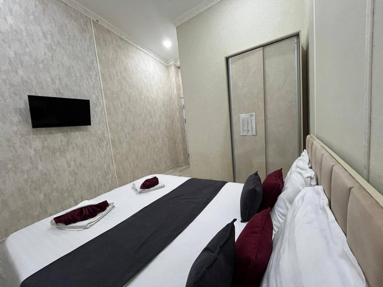 טשקנט Fenix Hotel מראה חיצוני תמונה